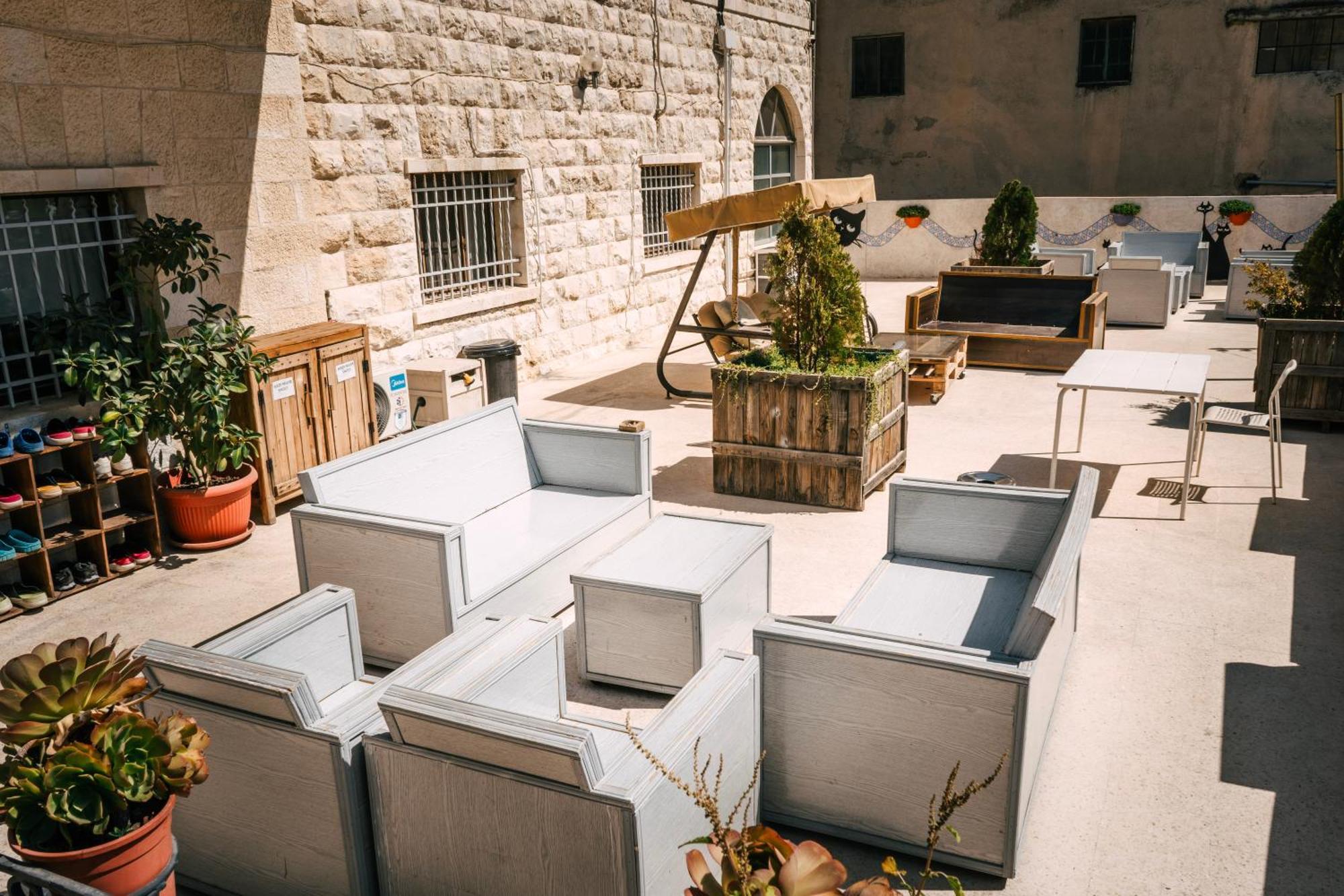 Carob Hostel Amman Extérieur photo